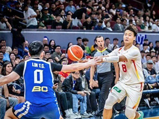 开云体育APP-险胜！郭士强赛后吐真言，男篮更衣室这一幕太动人