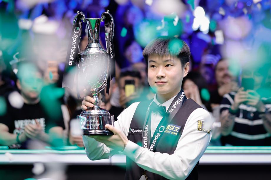 开云体育入口-赵心童巡回锦标赛夺冠 包揽球员系列赛三冠创历史